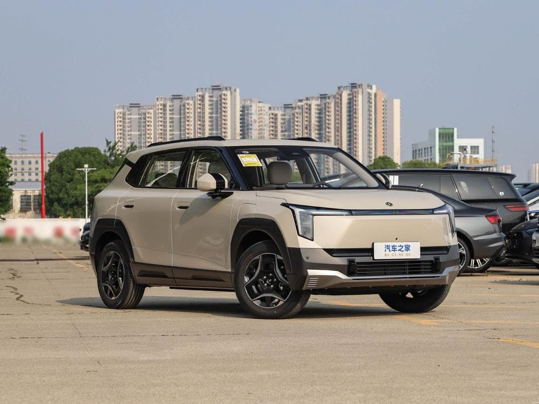 Dongfeng Nammi 06 471 km Pure Electric Compact SUV